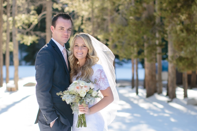 EK-Studios-Utah-Wedding-Photographers-Winter-Mountian-Bridals-Utah-Photography010-Blog(pp_w768_h512)