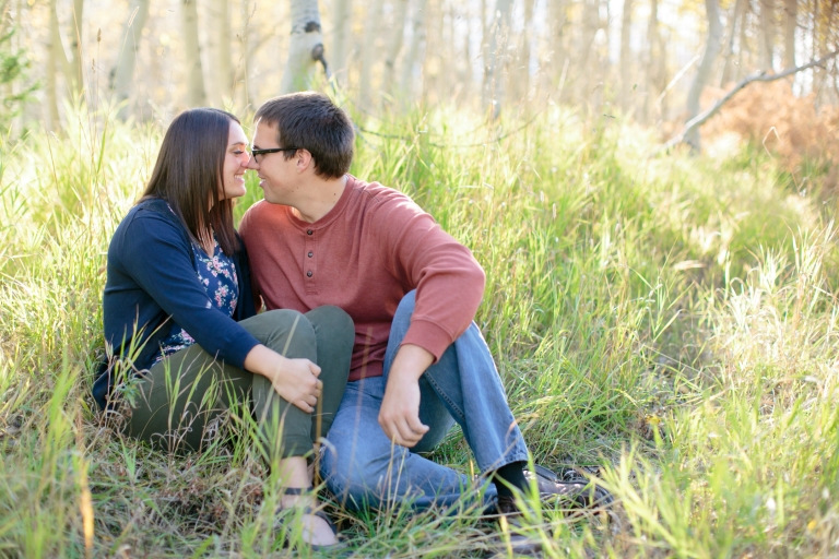 EK-Studios-Utah-Wedding-Photographers-Fall-Canyon-Engagements006-Blog(pp_w768_h512)