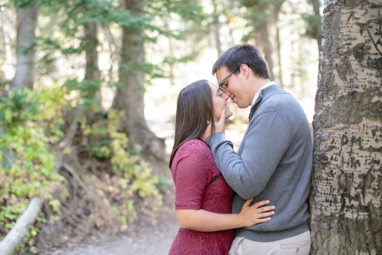 EK-Studios-Utah-Wedding-Photographers-Fall-Canyon-Engagements014-Blog(pp_w768_h512)