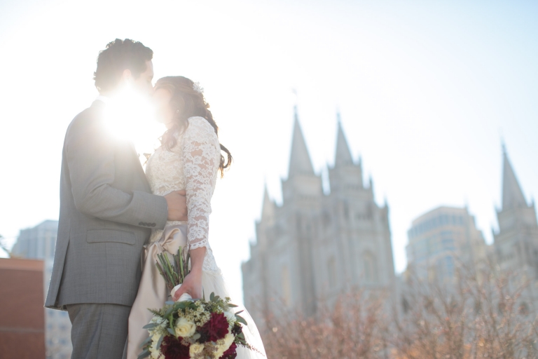 EK-Studios-Utah-Wedding-Photographers-Wedding-SLC-Temple-Sleepy-Ridge-Reception-Utah017-Blog(pp_w768_h512)