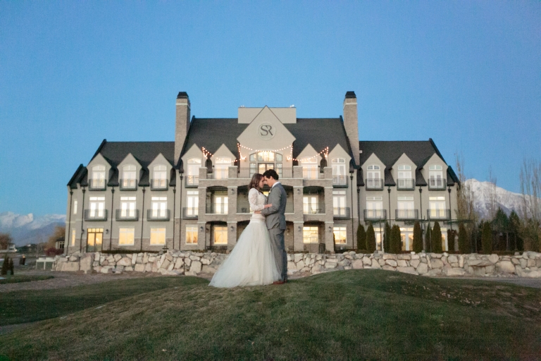 EK-Studios-Utah-Wedding-Photographers-Wedding-SLC-Temple-Sleepy-Ridge-Reception-Utah027-Blog(pp_w768_h512)