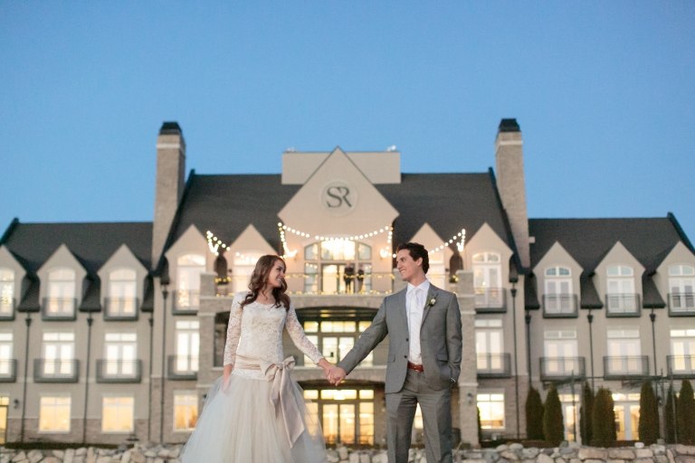 EK-Studios-Utah-Wedding-Photographers-Wedding-SLC-Temple-Sleepy-Ridge-Reception-Utah029-Blog(pp_w768_h512)