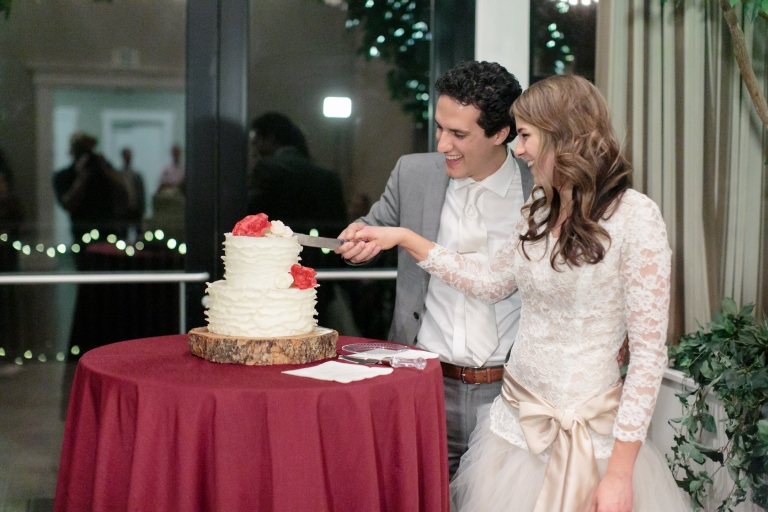 EK-Studios-Utah-Wedding-Photographers-Wedding-SLC-Temple-Sleepy-Ridge-Reception-Utah045-Blog(pp_w768_h512)