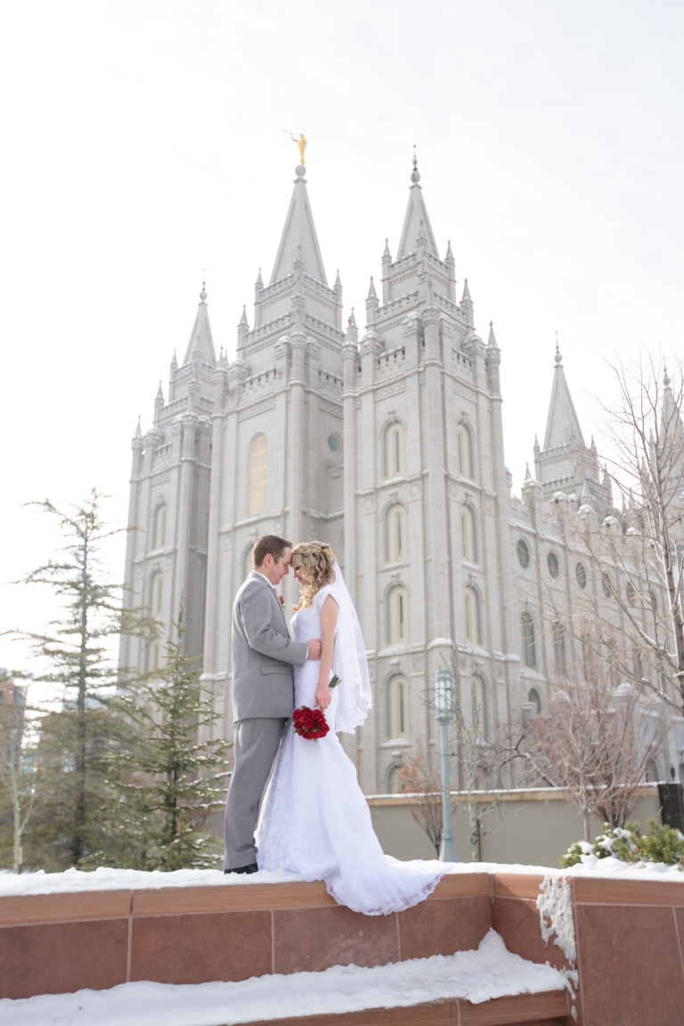 EK-Studios-Utah-Wedding-Photographers-SLC-Temple-Wedding-Reception-Joseph-Smith-Memorial-Building016-Blog(pp_w768_h1152)