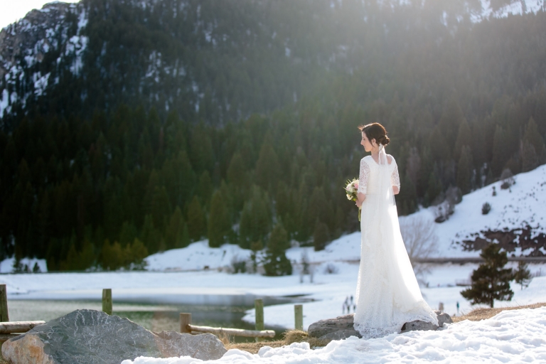 EK-Studios-Utah-Wedding-Photographers-Bridals-in-the-mountians-Utah003-Blog(pp_w768_h512)