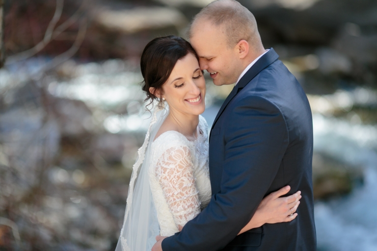EK-Studios-Utah-Wedding-Photographers-Bridals-in-the-mountians-Utah008-Blog(pp_w768_h512)