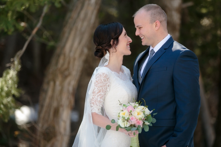 EK-Studios-Utah-Wedding-Photographers-Bridals-in-the-mountians-Utah017-Blog(pp_w768_h512)