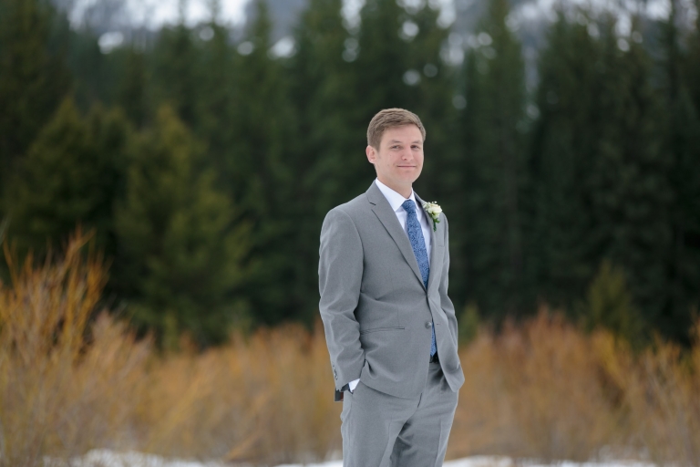 EK-Studios-Utah-Wedding-Photographers-Bridals-in-the-woods-pines025-Blog(pp_w768_h512)