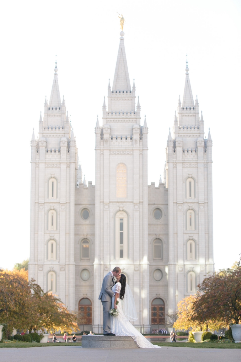Salt-Lake-City-Temple-Bridals-Utah-Wedding-Photographers-EK-Studios-Photo-Video-022(pp_w768_h1152)