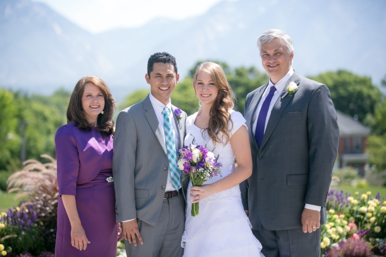 EK-Studios-Utah-Wedding-Photographers-Jordan-River-Temple-Wedding011-Blog(pp_w768_h512)
