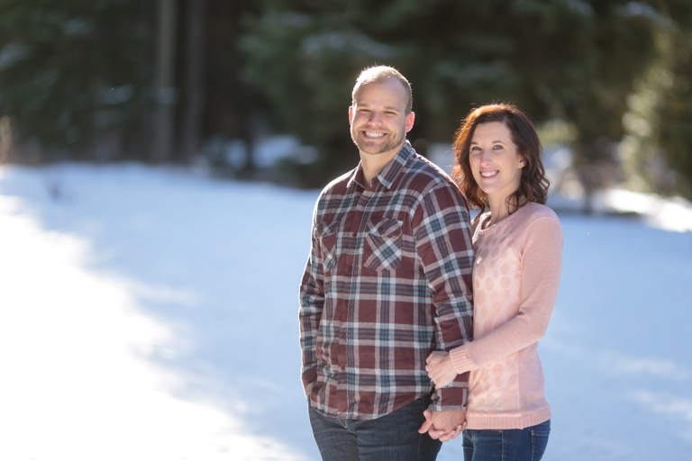 EK-Studios-Utah-Wedding-Photographers-Winter-Engagements-Mountains-UT012-Blog(pp_w768_h512)