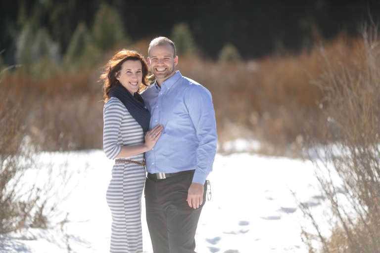 EK-Studios-Utah-Wedding-Photographers-Winter-Engagements-Mountains-UT021-Blog(pp_w768_h512)