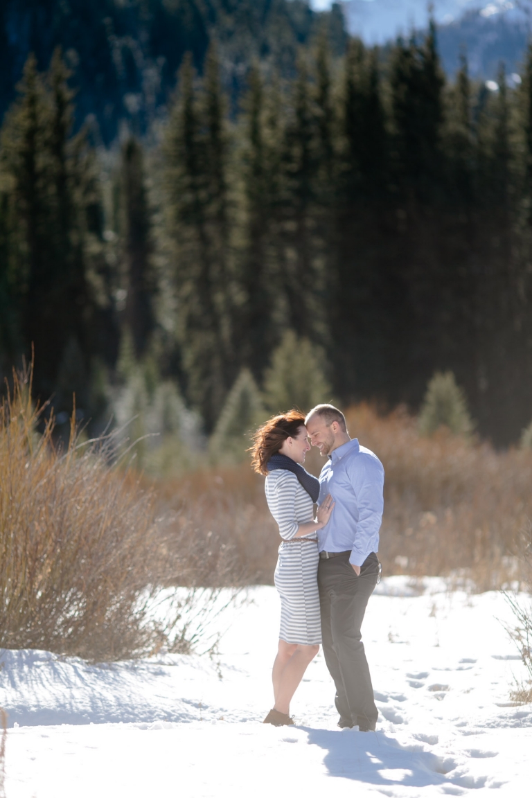 EK-Studios-Utah-Wedding-Photographers-Winter-Engagements-Mountains-UT030-Blog(pp_w768_h1152)