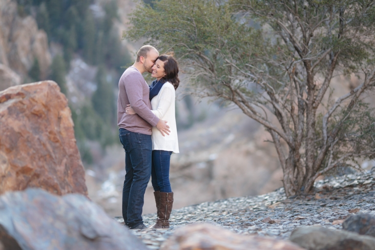 EK-Studios-Utah-Wedding-Photographers-Winter-Engagements-Mountains-UT031-Blog(pp_w768_h512)