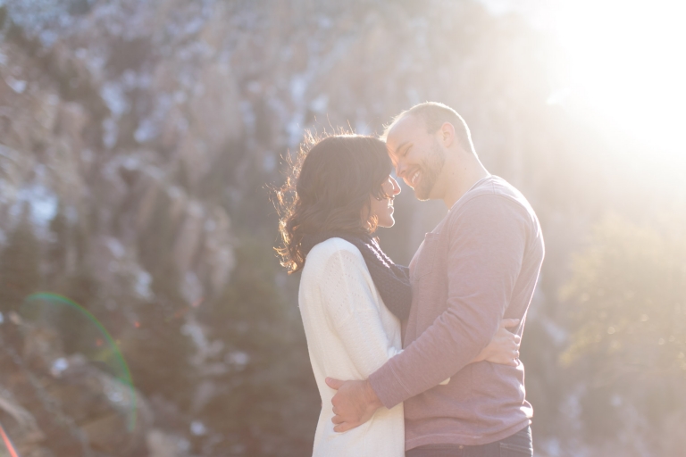 EK-Studios-Utah-Wedding-Photographers-Winter-Engagements-Mountains-UT032-Blog(pp_w768_h512)