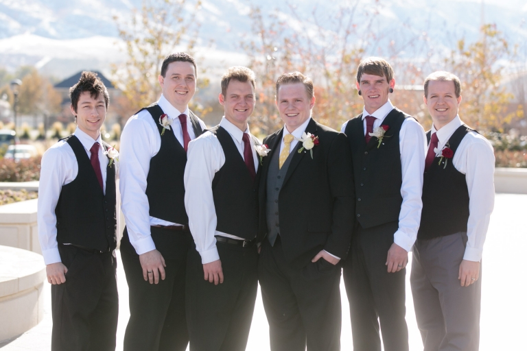 EK-Studios-Utah-Wedding-Photographers-Payson-Temple-Wedding011-Blog(pp_w768_h512)
