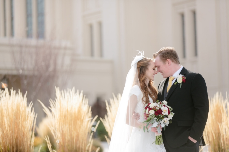 EK-Studios-Utah-Wedding-Photographers-Payson-Temple-Wedding018-Blog(pp_w768_h512)