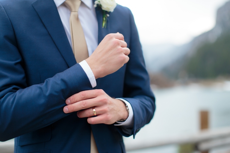 Winter-Mountain-Bridals-Utah-Photography-Utah-Wedding-Photographers-EK-Studios-Photo-Video-020(pp_w768_h512)