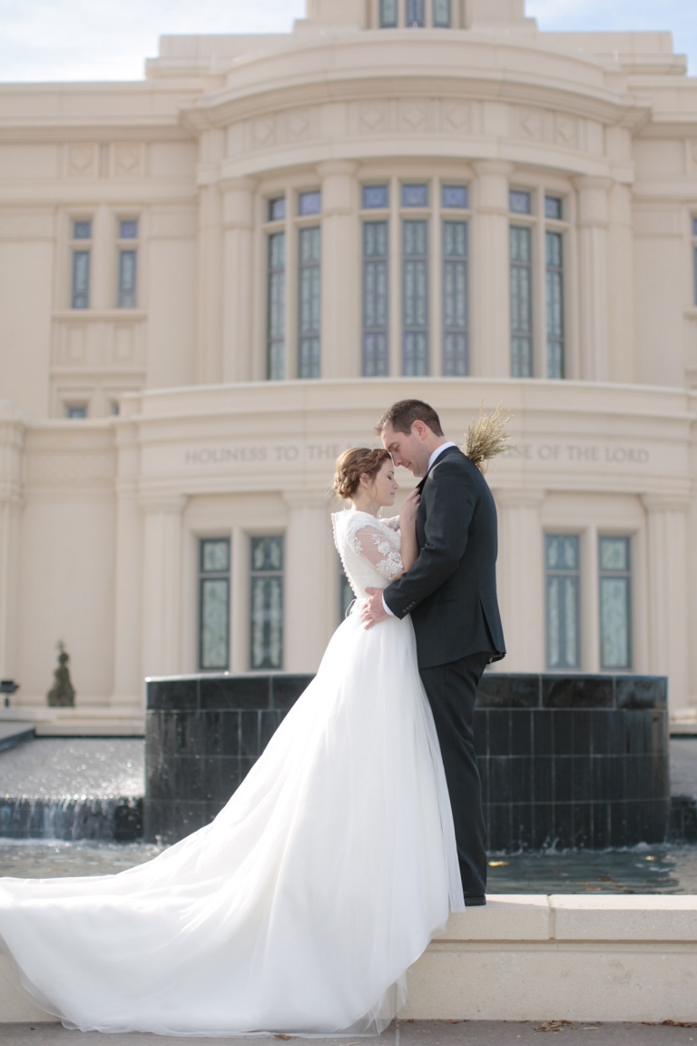 EK-Studios-Utah-Wedding-Photographers-Payson-Temple-Bridals-wedding-photography-utah008-Blog(pp_w768_h1152)