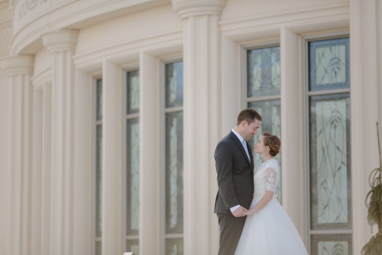 EK-Studios-Utah-Wedding-Photographers-Payson-Temple-Bridals-wedding-photography-utah018-Blog(pp_w768_h512)
