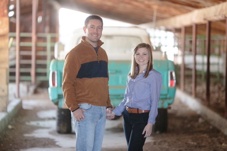 EK-Studios-Utah-Wedding-Photographers-Country-Barn-Engagements012-Blog(pp_w768_h512)