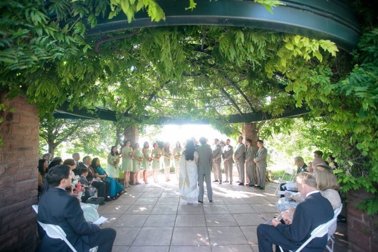 EK-Studios-Utah-Wedding-Photographers-Red-Butte-Garden-Wedding-Utah-Photography008-Blog(pp_w768_h512)