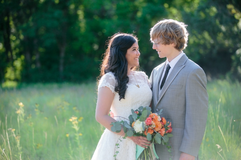 EK-Studios-Utah-Wedding-Photographers-Red-Butte-Garden-Wedding-Utah-Photography024-Blog(pp_w768_h512)