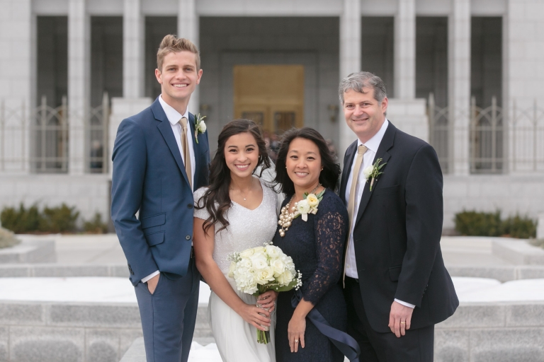 EK-Studios-Utah-Wedding-Photographers-Draper-Temple-Wedding-Sleepy-Ridge-Reception-Utah009-Blog(pp_w768_h512)