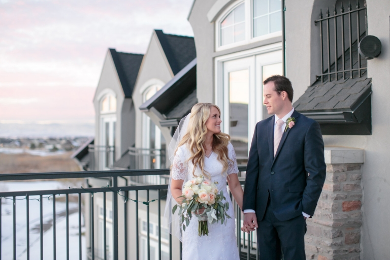EK-Studios-Utah-Wedding-Photographers-Salt-Lake-temple-Wedding-Sleepy-Ridge-Golf-course-Reception029-Blog(pp_w768_h512)