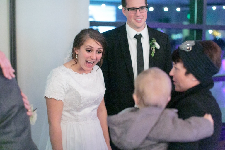 EK-Studios-Utah-Wedding-Photographers-Payson-Temple-Wedding-Photography042-Blog(pp_w768_h512)
