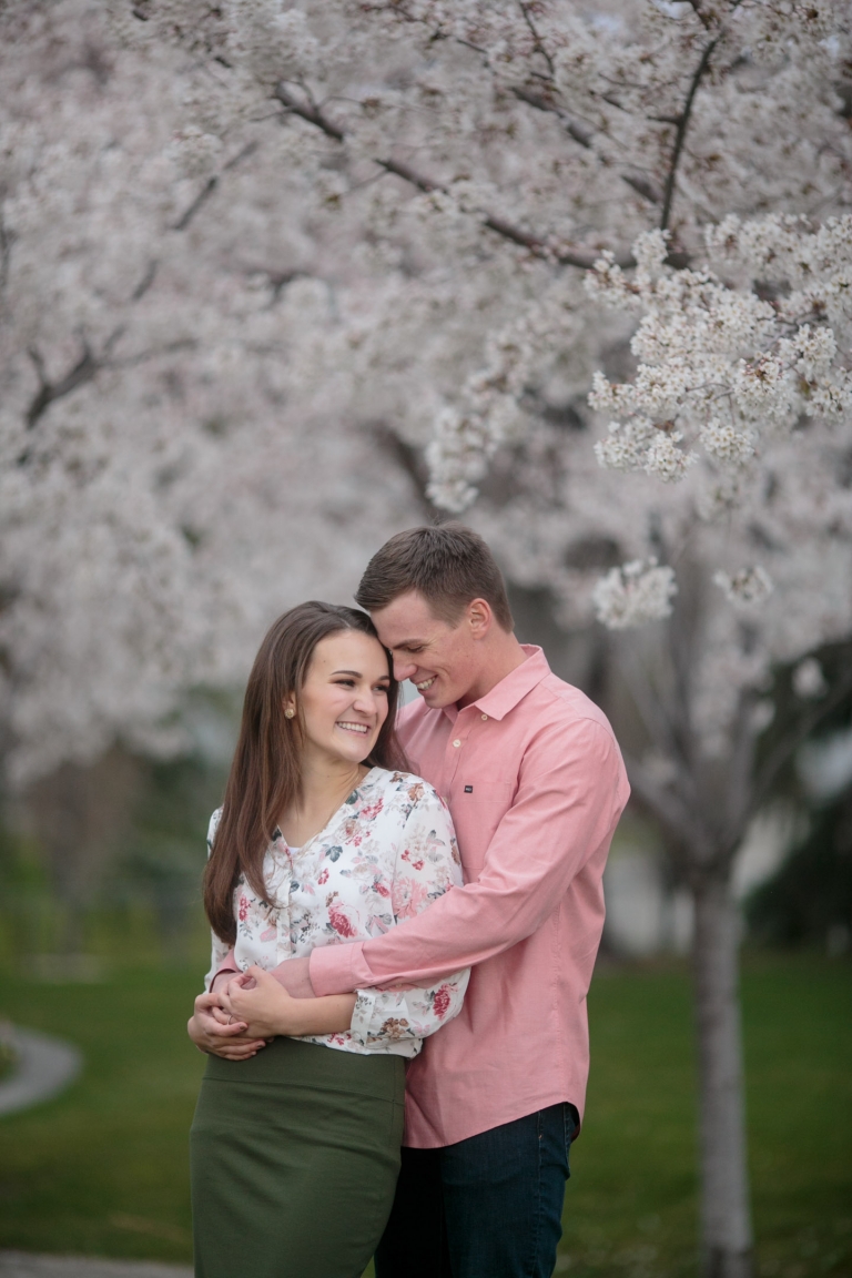 EK-Studios-Utah-Wedding-Photographers-Spring-Engagements-Blossoms-Classy-Salt-Lake-Capitol-Building-Utah-Hayley-Coulton005-Blog(pp_w768_h1152)
