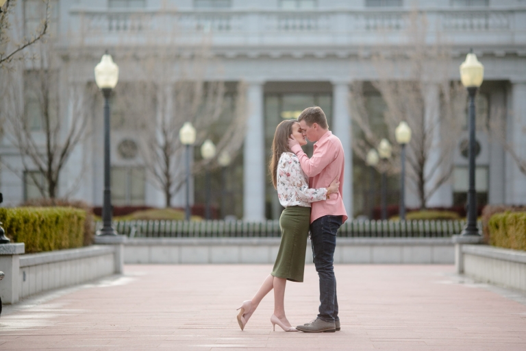EK-Studios-Utah-Wedding-Photographers-Spring-Engagements-Blossoms-Classy-Salt-Lake-Capitol-Building-Utah-Hayley-Coulton018-Blog(pp_w768_h512)