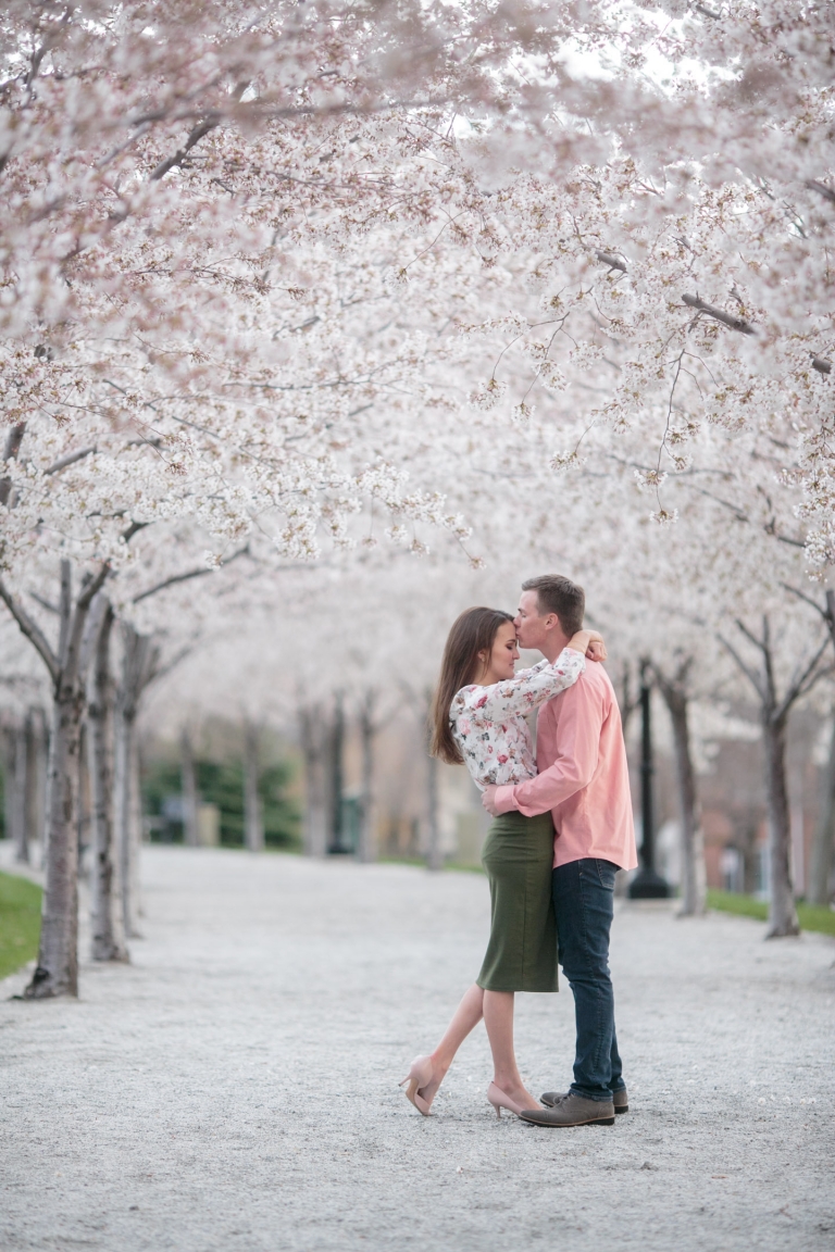 EK-Studios-Utah-Wedding-Photographers-Spring-Engagements-Blossoms-Classy-Salt-Lake-Capitol-Building-Utah-Hayley-Coulton020-Blog(pp_w768_h1152)
