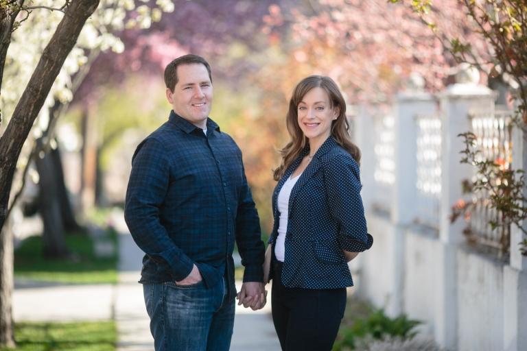 EK-Studios-Utah-Wedding-Photographers-Salt-Lake-City-Engagements-utah-spring-blossoms012-Blog(pp_w768_h512)