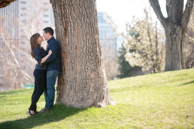 EK-Studios-Utah-Wedding-Photographers-Salt-Lake-City-Engagements-utah-spring-blossoms013-Blog(pp_w768_h512)