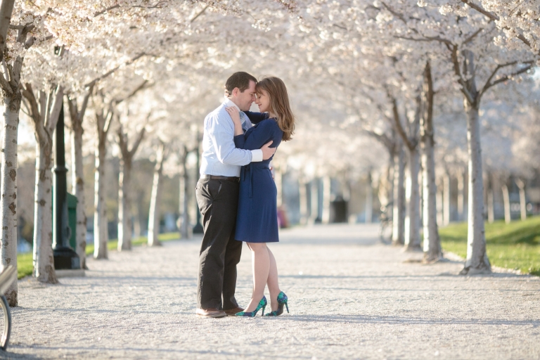 EK-Studios-Utah-Wedding-Photographers-Salt-Lake-City-Engagements-utah-spring-blossoms023-Blog(pp_w768_h512)