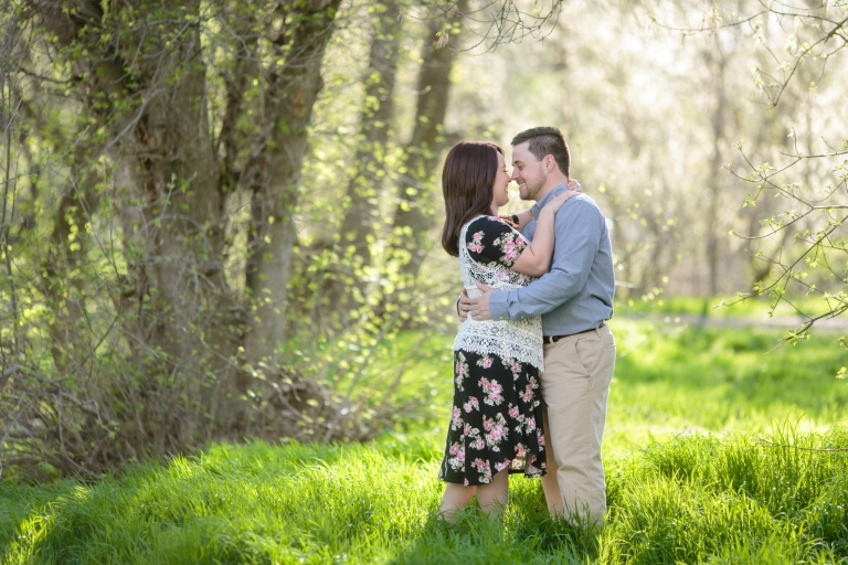 EK-Studios-Utah-Wedding-Photographers-Spring-rustic-nature-engagements-utah-photography001-Blog(pp_w768_h512)