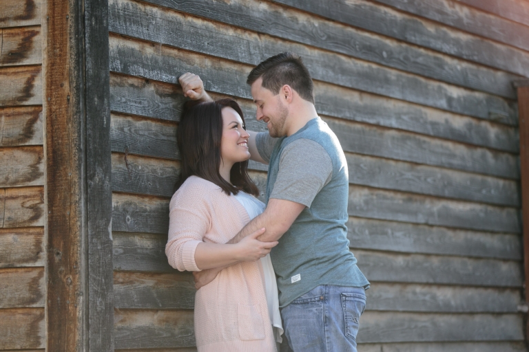 EK-Studios-Utah-Wedding-Photographers-Spring-rustic-nature-engagements-utah-photography021-Blog(pp_w768_h512)