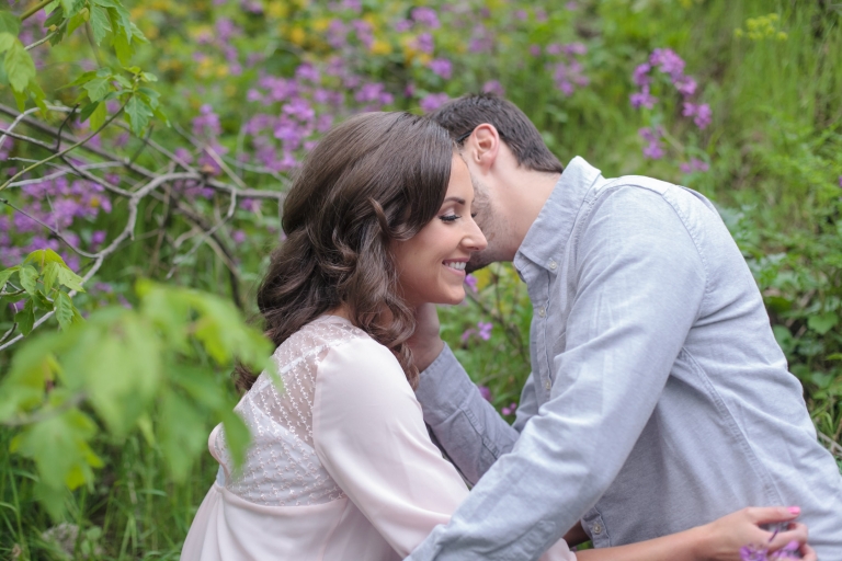 EK-Studios-Utah-Wedding-Photographers-Classy-spring-engagements-blossoms-utah-photography005-Blog(pp_w768_h512)