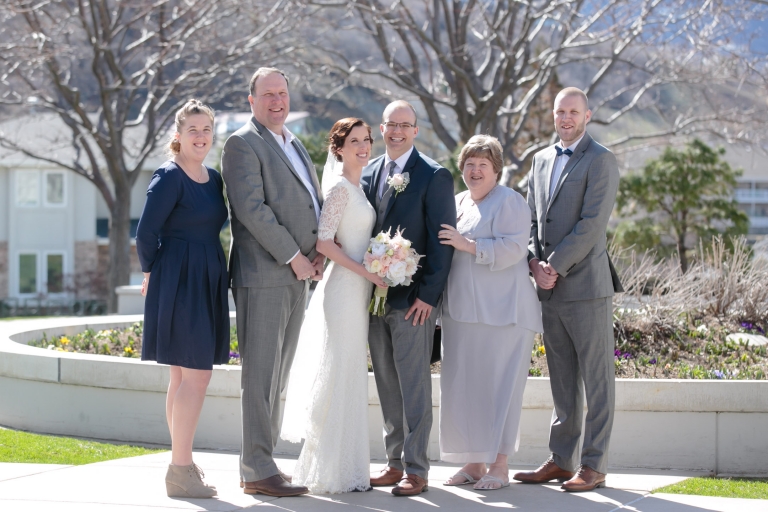EK-Studios-Utah-Wedding-Photographers-Bountiful-Temple-Wedding-Chantilly-Mansion-Wedding-Reception011-Blog1(pp_w768_h512)
