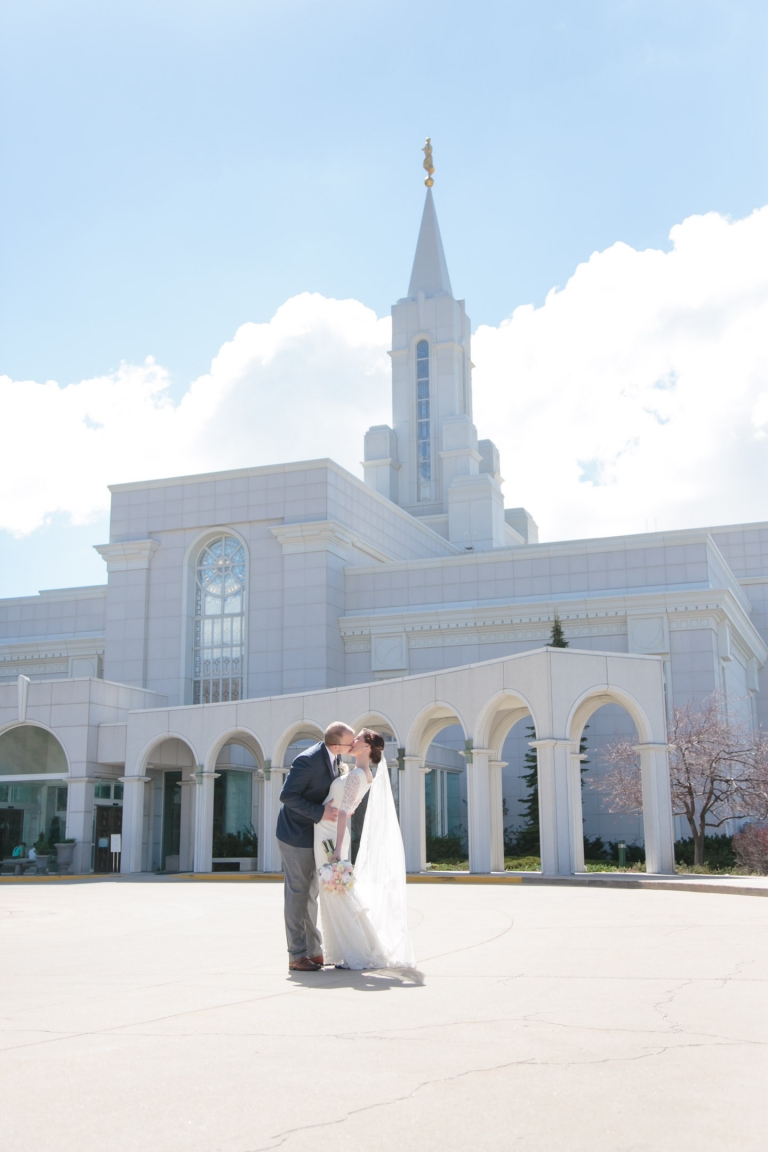 EK-Studios-Utah-Wedding-Photographers-Bountiful-Temple-Wedding-Chantilly-Mansion-Wedding-Reception014-Blog1(pp_w768_h1152)