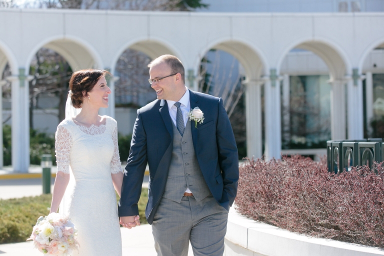 EK-Studios-Utah-Wedding-Photographers-Bountiful-Temple-Wedding-Chantilly-Mansion-Wedding-Reception019-Blog1(pp_w768_h512)