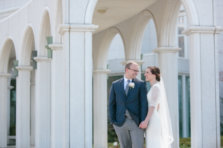 EK-Studios-Utah-Wedding-Photographers-Bountiful-Temple-Wedding-Chantilly-Mansion-Wedding-Reception025-Blog1(pp_w768_h512)