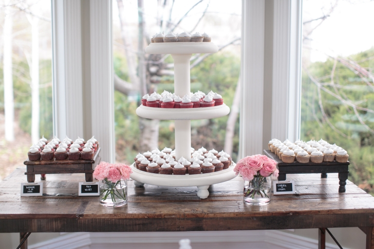 EK-Studios-Utah-Wedding-Photographers-Bountiful-Temple-Wedding-Chantilly-Mansion-Wedding-Reception033-Blog1(pp_w768_h512)