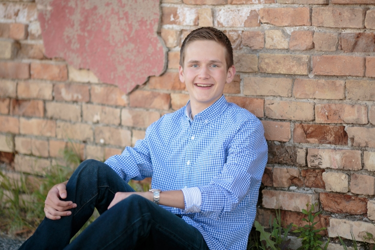 EK-Studios-Utah-Wedding-Photographers-Utah-Senior-Portrait-Photographer-Salt-Lake006-Blog(pp_w768_h512)