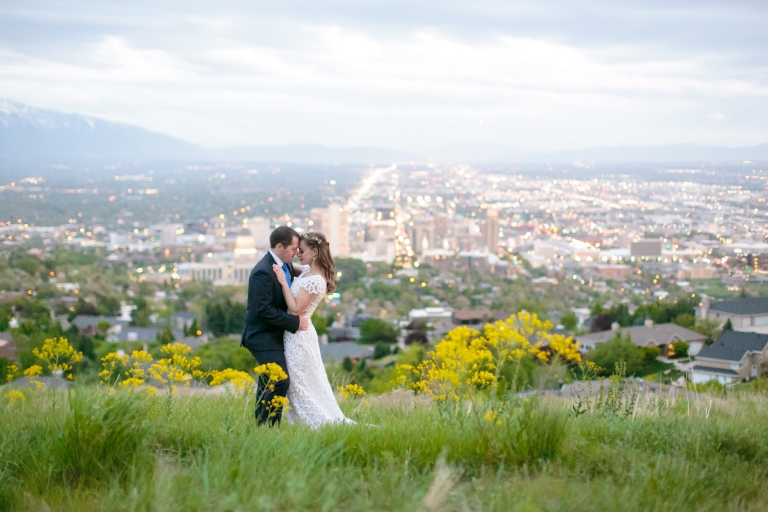 EK-Studios-Utah-Wedding-Photographers-Salt-Lake-City-Photographer-Bridals-wild-flowers-city-overlook-sunset023-Blog(pp_w768_h512)