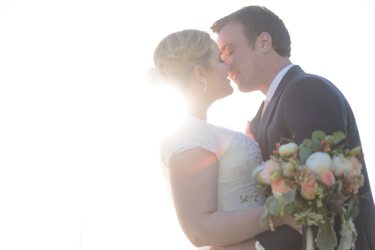EK-Studios-Utah-Wedding-Photographers-Nature-Bridals-in-a-meadow-city-overlook011-Blog(pp_w768_h512)