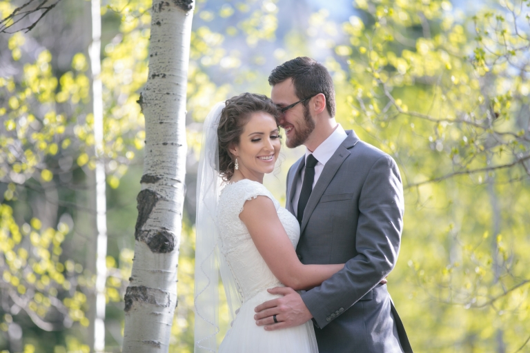 EK-Studios-Utah-Wedding-Photographers-Sandy-photographers-mountain-bridals006-Blog(pp_w768_h512)