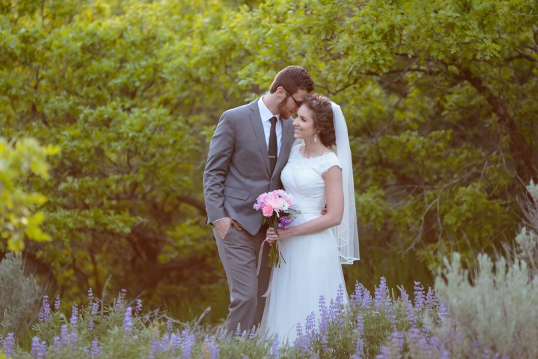 EK-Studios-Utah-Wedding-Photographers-Sandy-photographers-mountain-bridals009-Blog(pp_w768_h512)