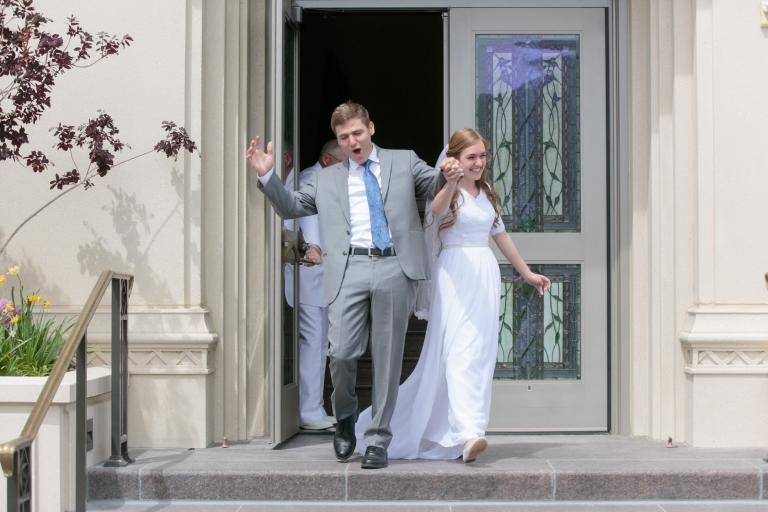 EK-Studios-Utah-Wedding-Photographers-Payson-Temple-Wedding-Reception-Stonegate-pleasant-grove-utah007-Blog(pp_w768_h512)